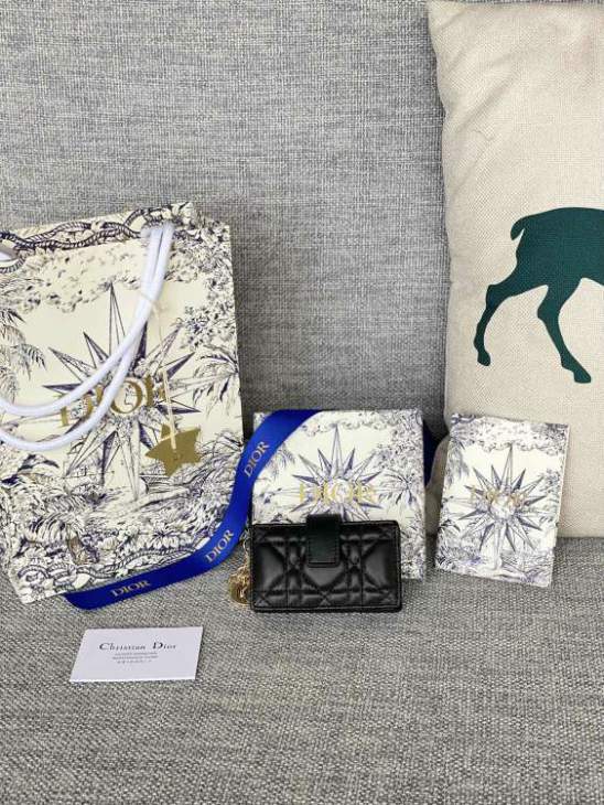 Picture of Dior Wallets _SKUfw239334083fw